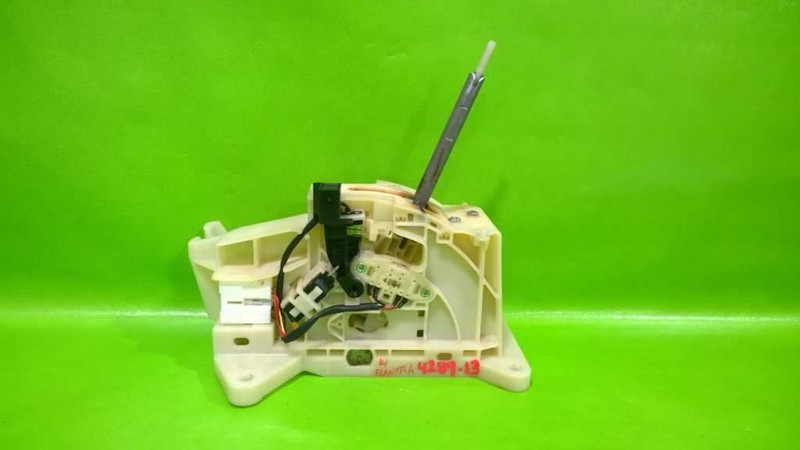 14 15 16 ELANTRA SDN AT TRANSMISSION GEAR SHIFT SHIFTER ASSEMBLY OEM 4289-13