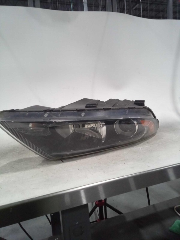 2015 KIA Optima Right Headlight Assembly Grey Used 71K Miles OEM Quality