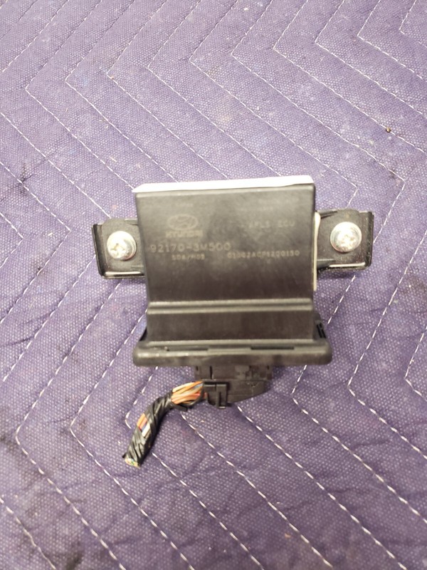 2011 - 2014 Hyundai Genesis Adaptive Headlight Lamp Module Sedan 921703M500 Oem