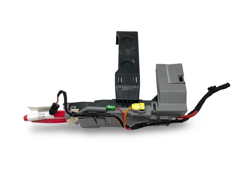 2019 Volvo XC60 Battery Positive Terminal Fuse Box Block