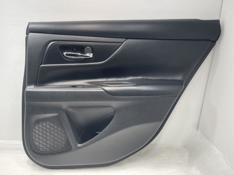 2013-2017 NISSAN ALTIMA RIGHT PASSENGER REAR DOOR TRIM PANEL BLACK TC:G 24684