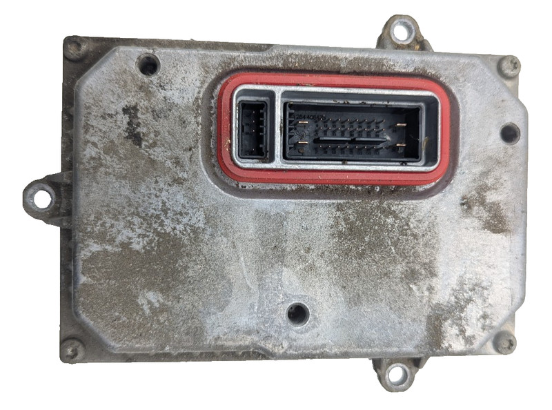 08-2013 Mercedes W204 C S Class CL Xenon Control Module Ballast 2048207526