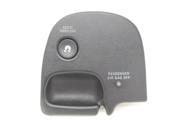 99-04 CORVETTE 5.7L LS1 Traction Control Switch 10440631