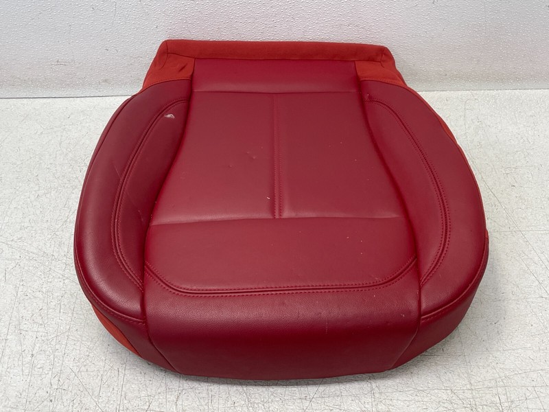17-21 Alfa Romeo Giulia Front Right Passenger Seat Bottom Cushion Red 1425 OEM
