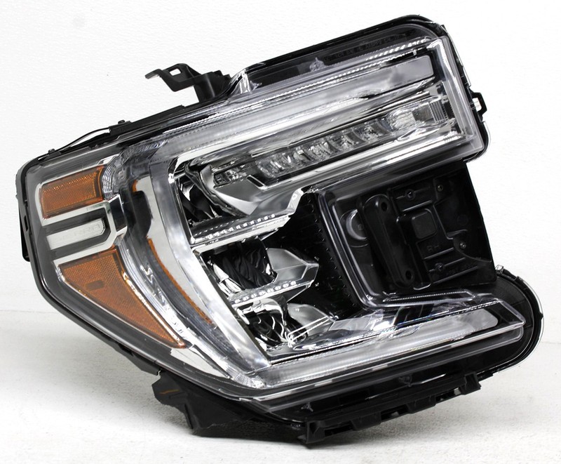 OEM GMC Sierra Denali Right Passenger Side LED Headlamp 84989881 Tab Missing