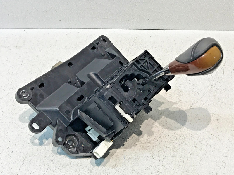 07-09 Lexus XF40 LS460 Automatic Transmission Floor Gear Shifter Assembly OEM