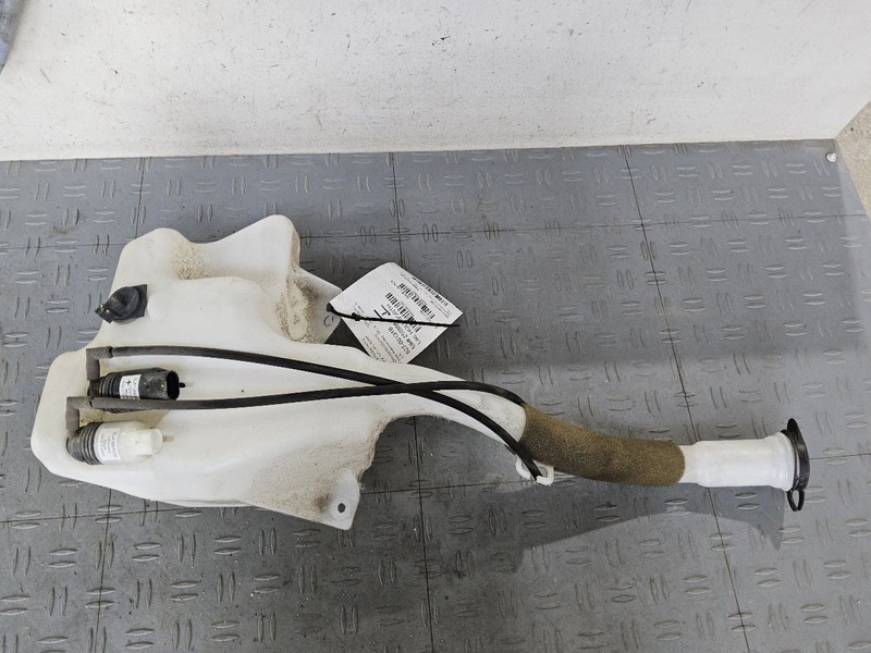 Wash Reservoir VIN J 11th Digit Limited Fits 10-17 ACADIA 3506563