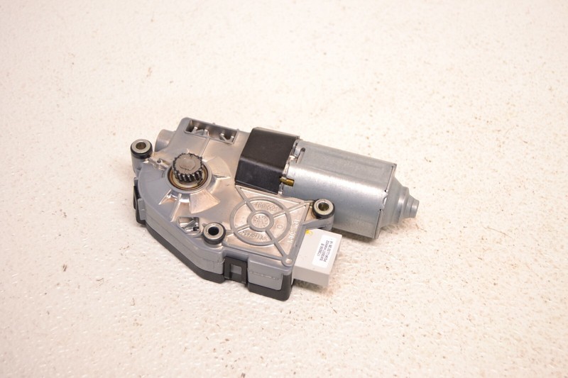 MK7 VW GTI Golf R Panoramic Sunroof Motor Unit Audi A3 S3 Oem 2015-2019