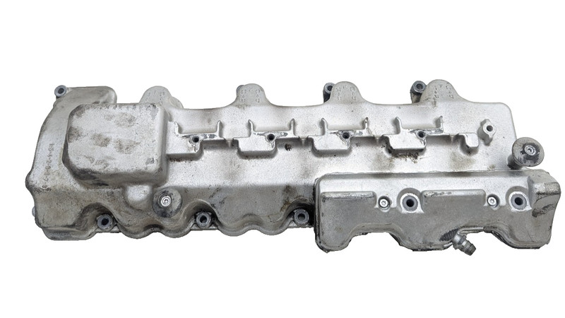 mercedes v8 m113 e430 right passenger side cylinder head cover 1130160105