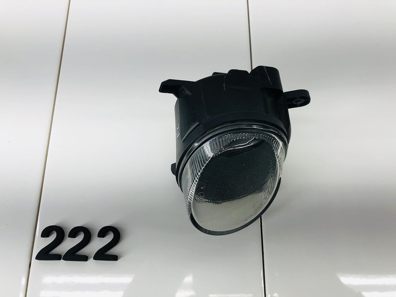 09-12 VOLKSWAGEN CC FRONT LEFT DRIVER SIDE BUMPER FOG LIGHT LAMP VALEO OEM
