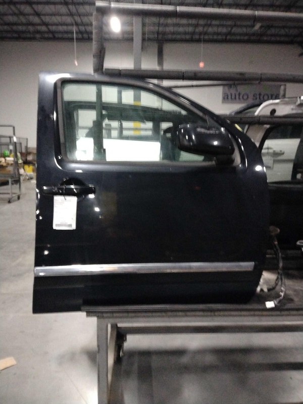 2010 Nissan Pathfinder Right Front Door Black 70921 Used 133k Miles