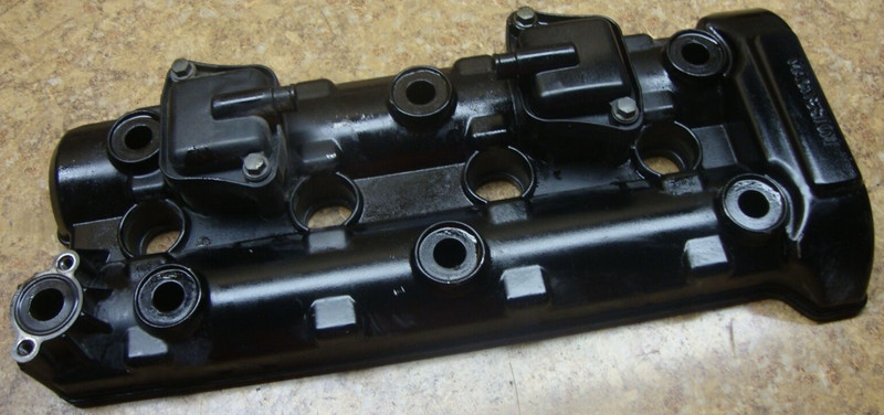 2003 Suzuki GSX-R1000 GSXR1 R1 GSXR1000 Engine Motor Cylinder Head Cover Panel