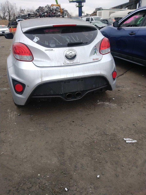 2015 Hyundai Veloster Engine Control Module ECM 1.6L OEM Silver 103K Miles