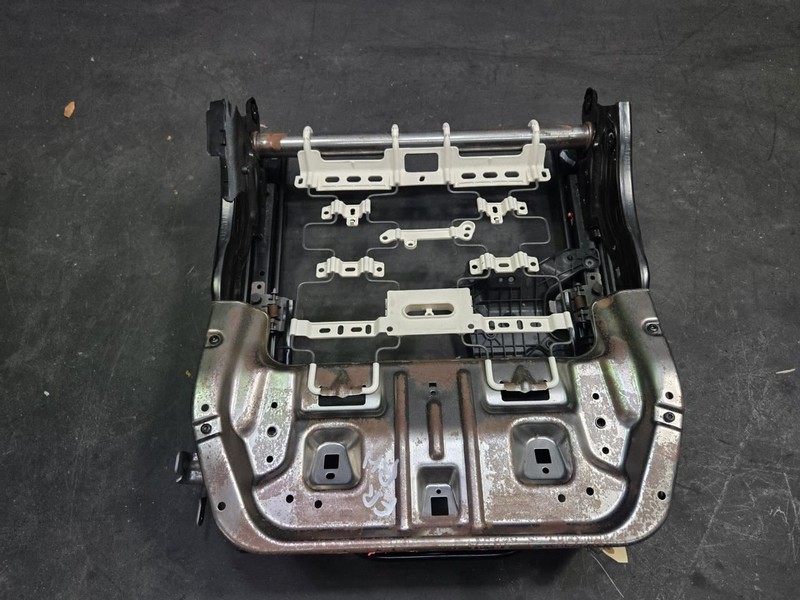 Front Right Seat Track Lower Frame 2018 Ford Fusion DS7Z-9661704-G 2013 - 2020