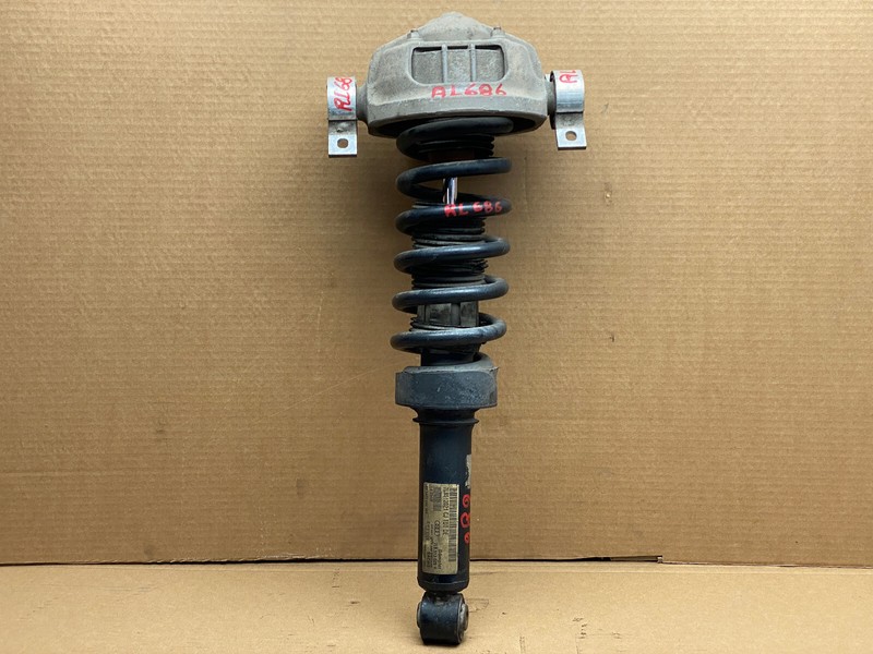 2007-2009 AUDI Q7 REAR LEFT DRIVERSTRUT SHOCK WITH CONTROL ARM SET OEM LOT686