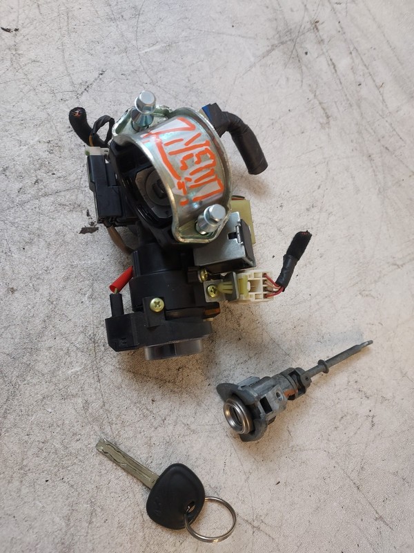 2011-14 Sonata Ignition Switch Lock Cylinder W/ Key Immobilizer + DOOR LOCK OEM