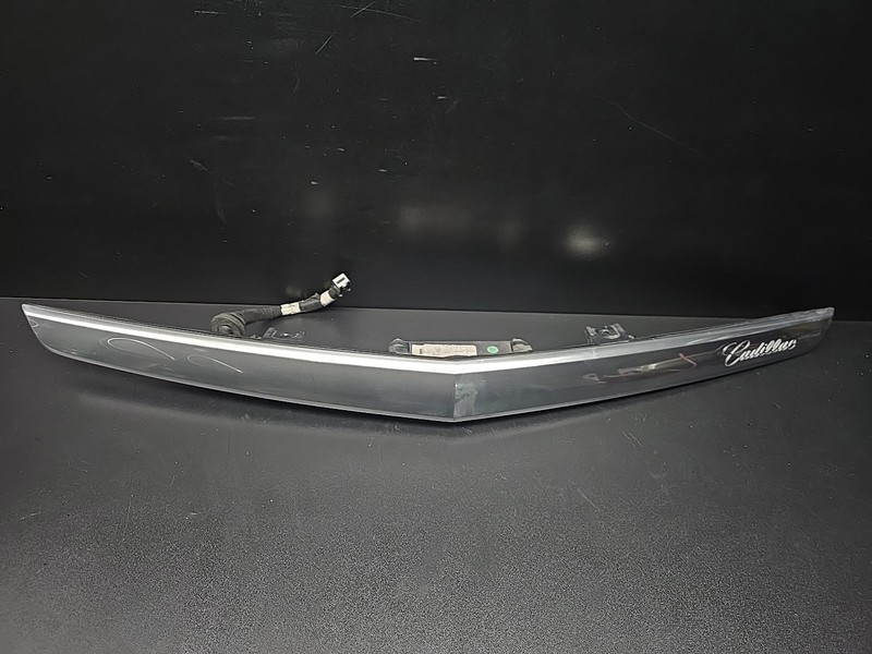 2013 -2017 CADILLAC XTS Rear Trunk Lid License Molding W/ Camera OEM 20916703DA