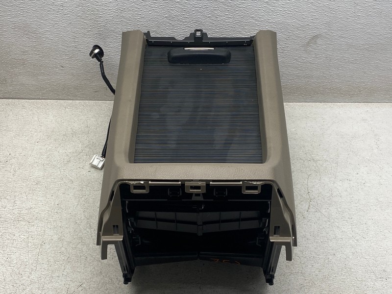 2016-2018 HONDA PILOT CENTER CONSOLE STORAGE COMPARTMENT TRAY BOX OEM LOT752