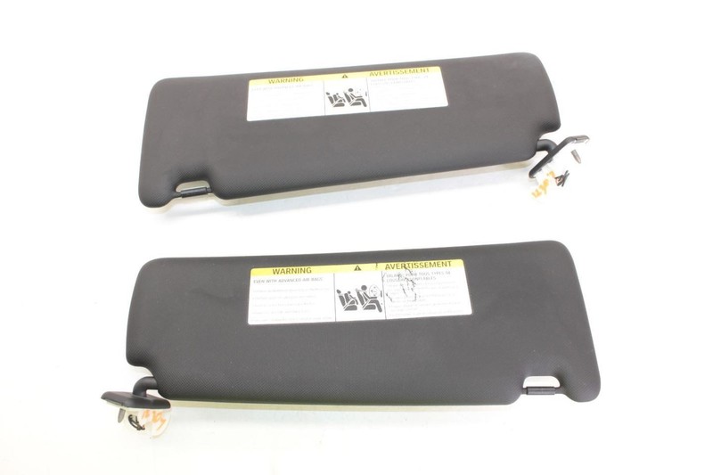 15-17 BMW M3 3.0L Pair of Left and Right Front Sun Visor Assembly