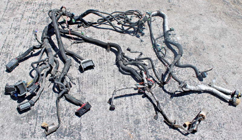 2009 Cadillac Escalade Hybrid Engine Wiring Harness RWD Hybrid