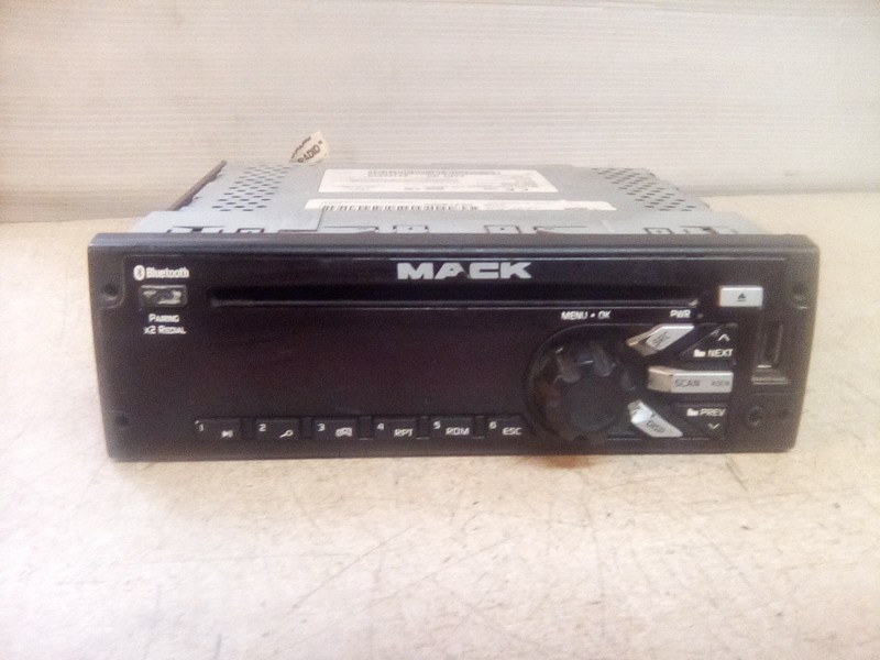 Mack 24122259 Bluetooth Radio