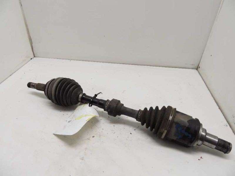 01-07 TOYOTA HIGHLANDER BASE 2.4L FWD AT DRIVER SIDE FRONT AXLE SHAFT