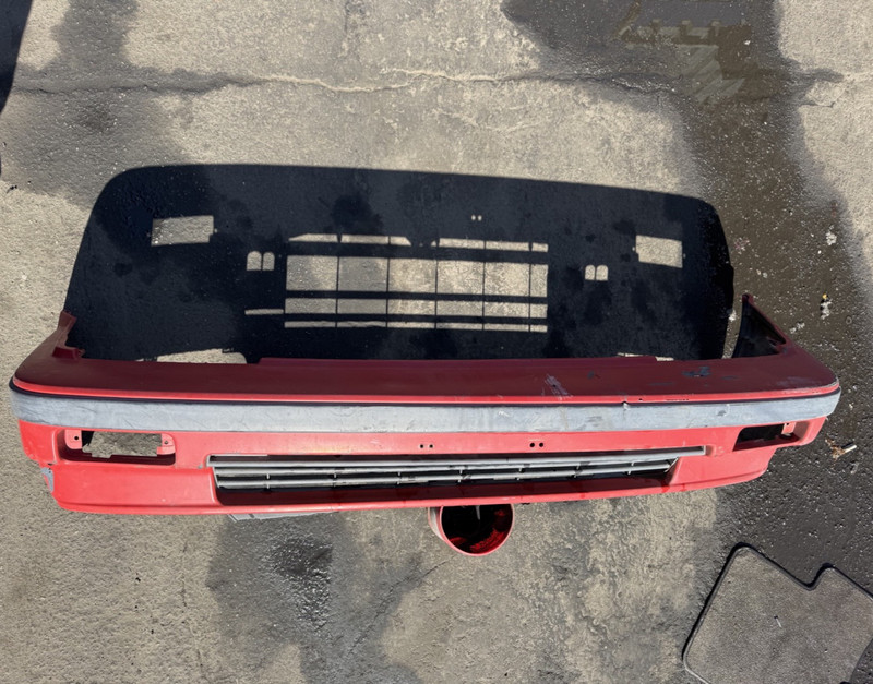 86-87 Honda Civic 3 Door Hatchback Front Bumper Cover 62511-SB3-010 OEM