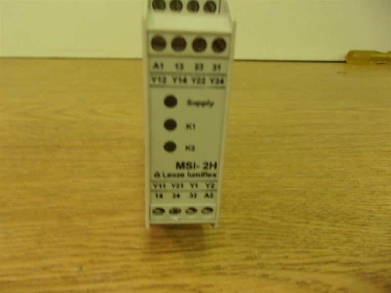 Leuze Lumiflex MSI-2H 24V ID20 Relay *FREE SHIPPING*