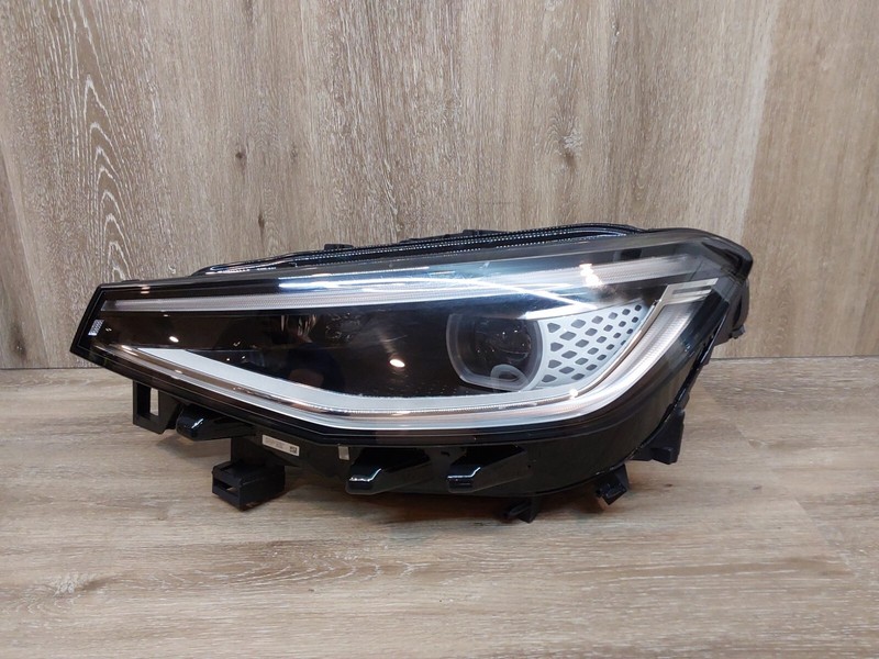 2021-23 VOLKSWAGEN ID.4 LH HEADLAMP ASSY OEM PART# 11K.941.035.E