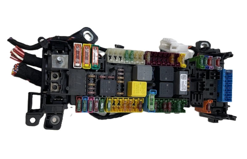 2019 Infinity QX30 RH Passenger Instrument Panel Fuse Relay Junction Box OEM