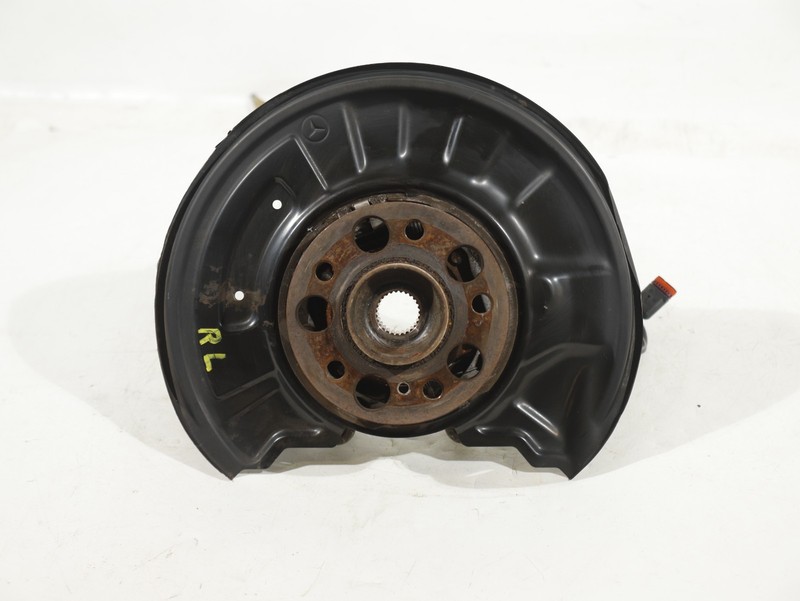 2012-2015 Mercedes C250 W204 1.8L RWD Rear LEFT Driver Wheel Spindle Knuckle OEM