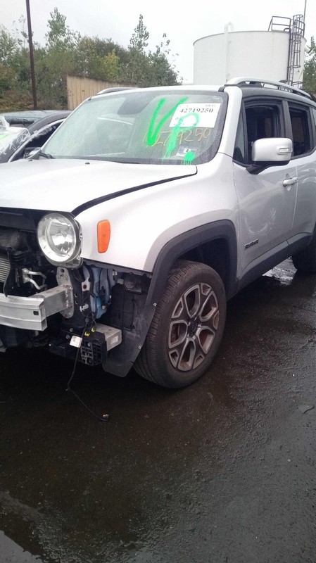 2016 Jeep Renegade Automatic Transmission Assembly 96K Miles OEM Silver 4WD