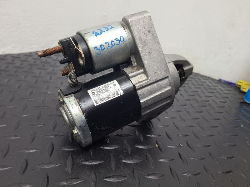 14-18 Jeep Cherokee 2.4L Starter Motor OEM 68084005AA