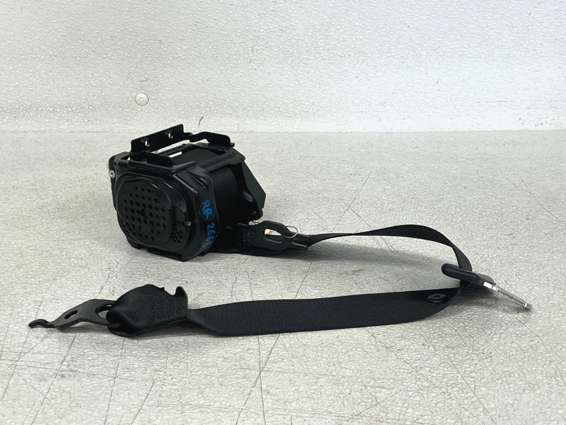 ⭐2019-2025 BMW 3-SERIES REAR RIGHT PASS SEAT BELT RETRACTOR STRAP OEM LOT2668