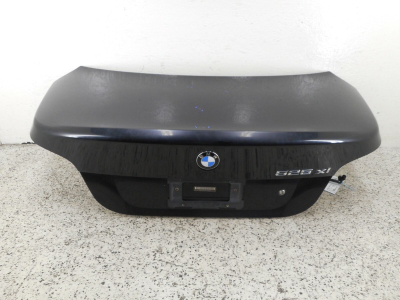 04-07 BMW 525i 525xi Rear Trunk Deck Lid OEM Black W/O Spoiler