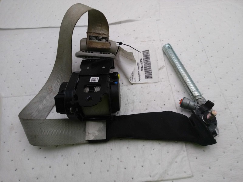 2020 Nissan Rogue Sport OEM Silver Seat Belt - Used, 73K Miles, 4DR