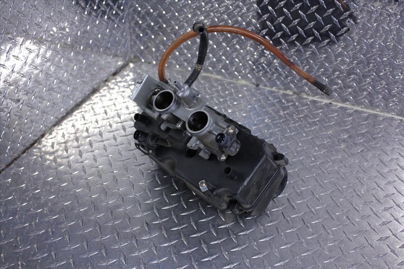 04 HONDA FSC 600 D SILVERWING THROTTLE BODY W/AIR INTAKE BOX SENSOR FSC600