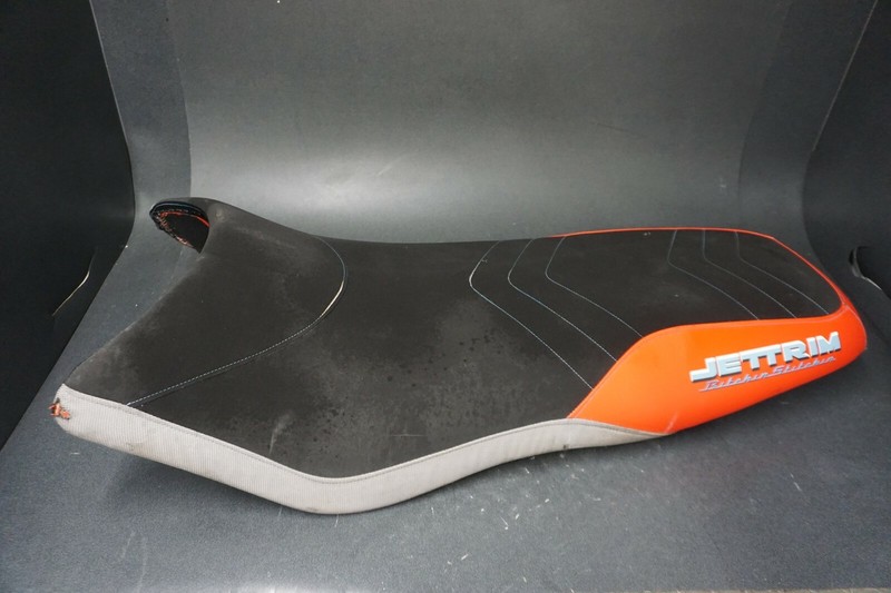 1997-1998 Sea-Doo OEM Seat Ass'y w/ Aftermarket JetTrim Cover Freshwater GSX LTD