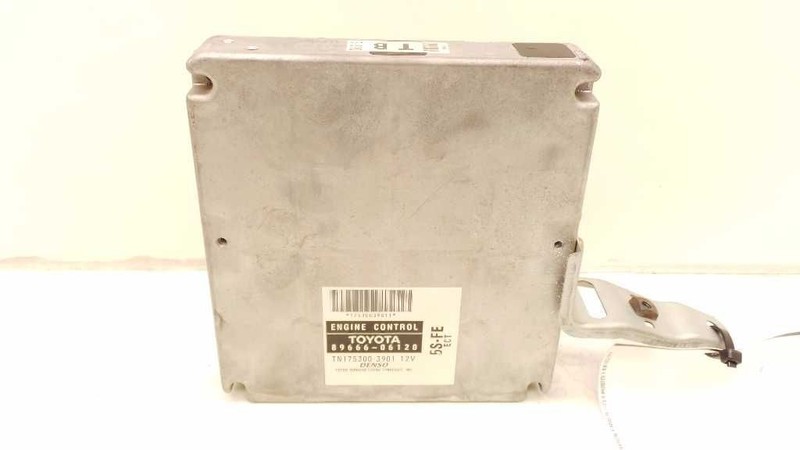 00-01 TOYOTA CAMRY LE 2.2L FWD AT ENGINE ELECTRONIC CONTROL MODULE ECM