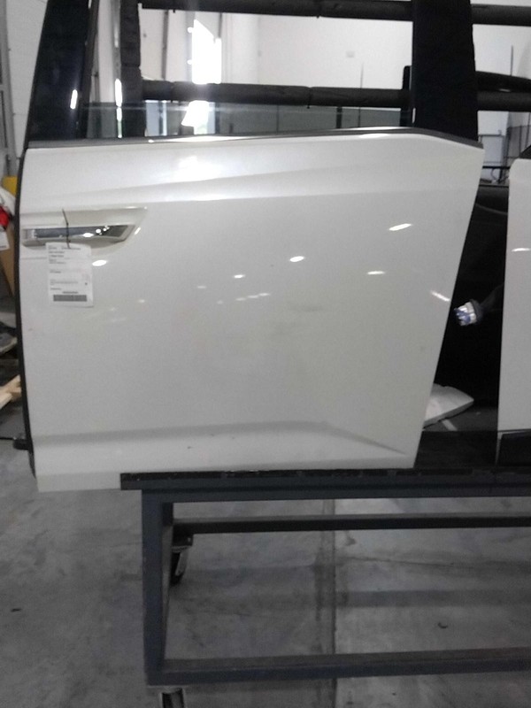 2012 Honda Odyssey Left Door White OEM Used 4DR Van 381792 184K Miles