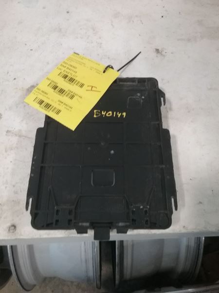 Engine ECM Electronic Control Module Behind Fan Shroud Fits 13-16 ACADIA 3239570