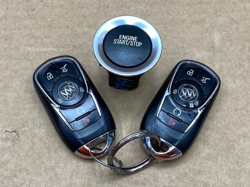 2016-2020 BUICK ENVISION IGNITION START STOP SWITCH KEY FOB SET OEM LOT779