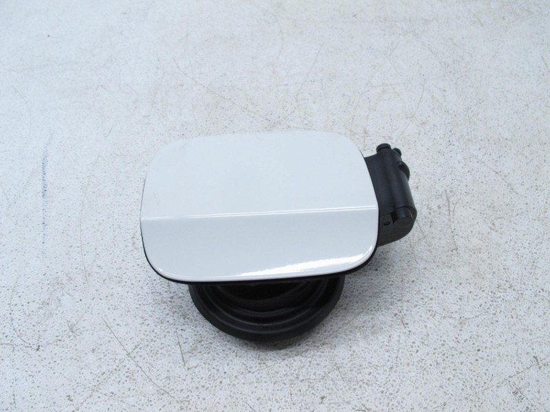 07-13 BMW E70 X5 FUEL TANK FILLER FLAP DOOR TRIM COVER LID OEM 032224