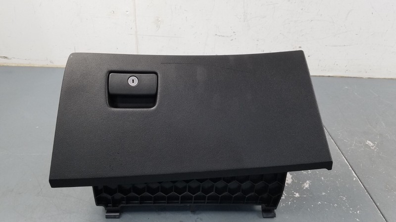 2012 10 11 12 13 14 15 Chevy Camaro SS Glove Box #6810 S4