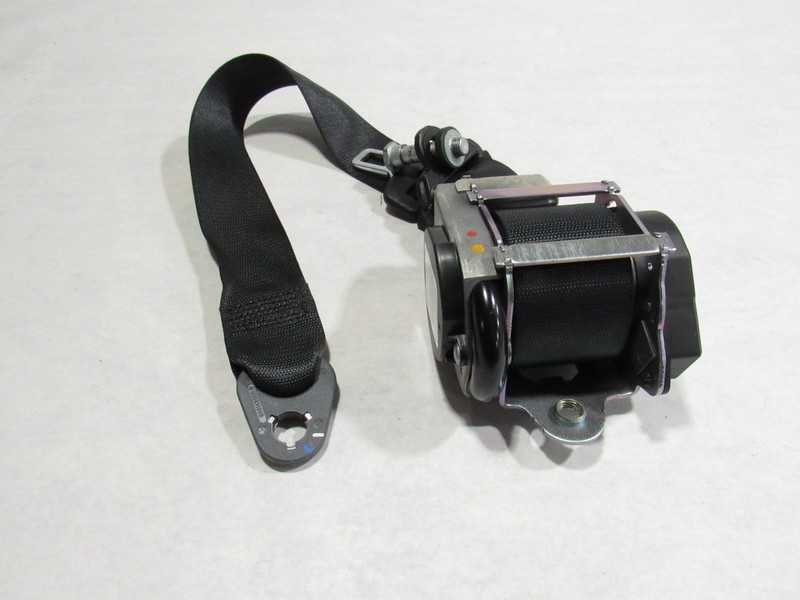 20-23 McLaren GT 2021 Front Right Passenger Seat Belt Retractor |@1