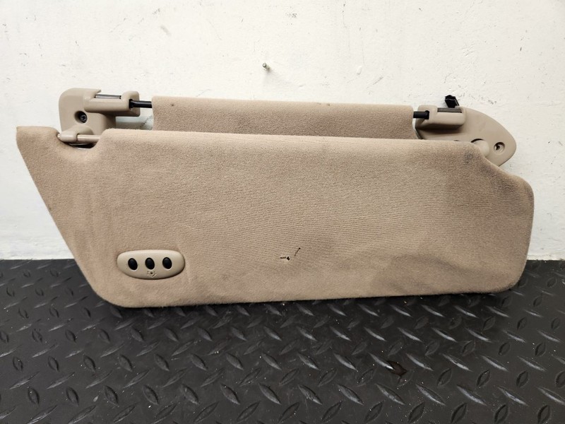 00-02 Ford Expedition Left Sun Visor W/ IlluminationTan OEM YL1Z-7804105-AAA