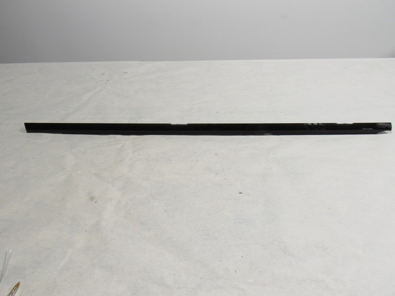 19-23 Mercedes A35 V177 2021 Rear Right Pass Door Window Belt Molding Trim :A
