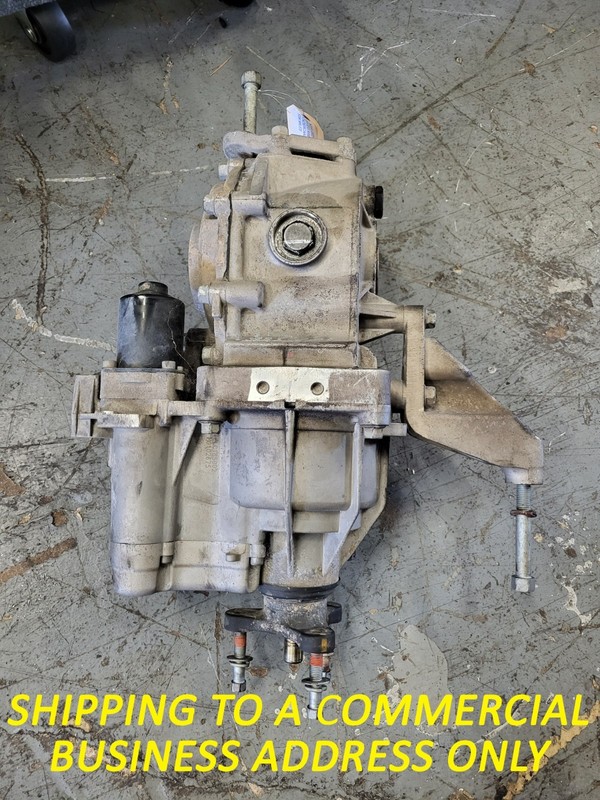 Used Oem Kia Rear Differential Carrier for 2021-2023 Seltos 2.0L AWD