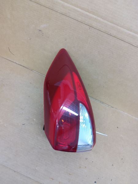 Passenger Tail Light Incandescent Fits 16-18 TUCSON 268165