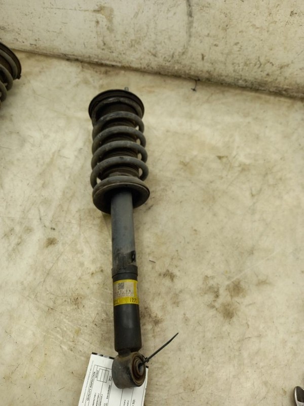 14-19 LEXUS IS200T F-SPORT FRONT DRIVER LEFT STRUT WITH SPORT PACKAGE